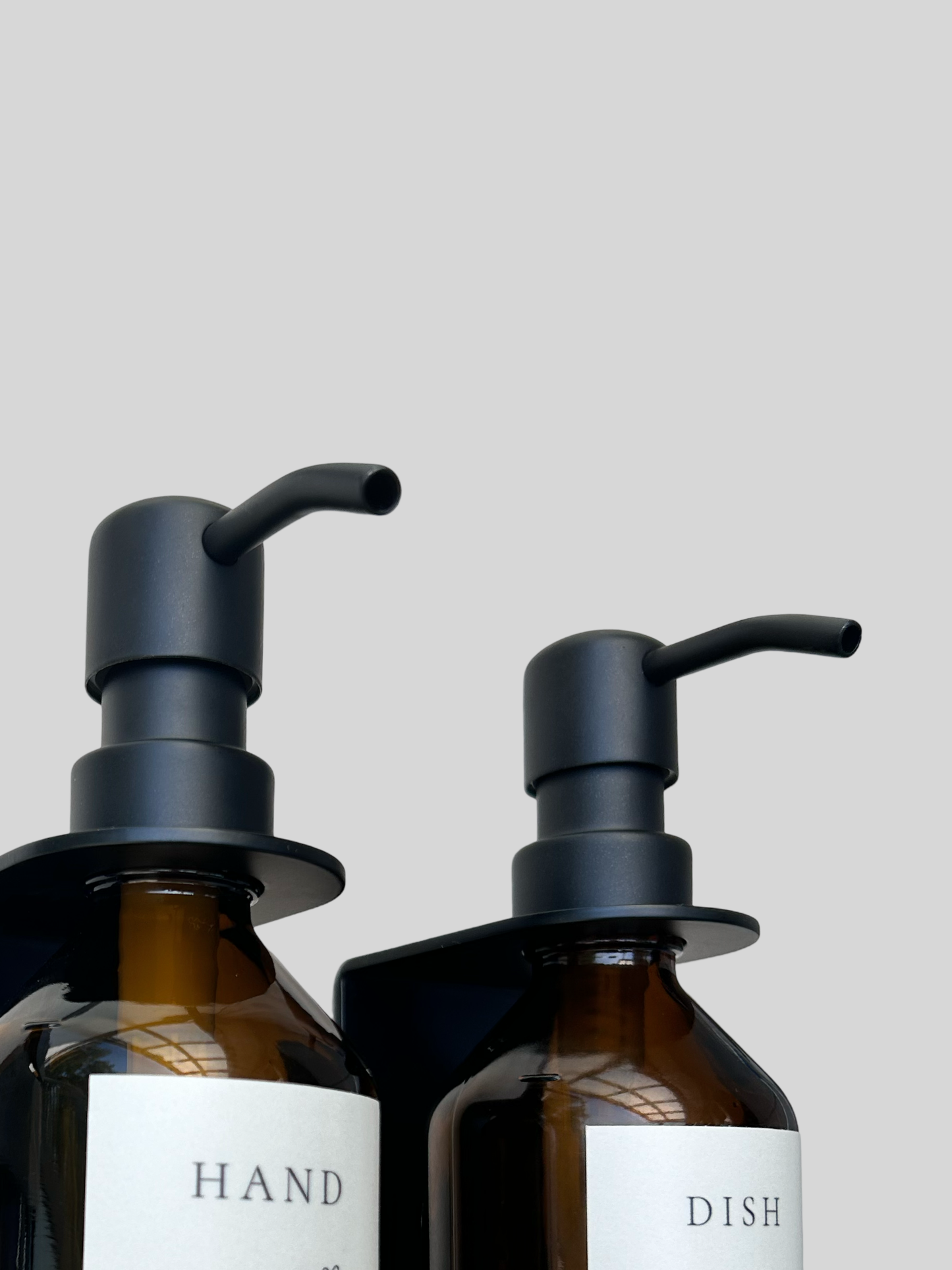 MILA - Klebehalterung und Seifenspender Set