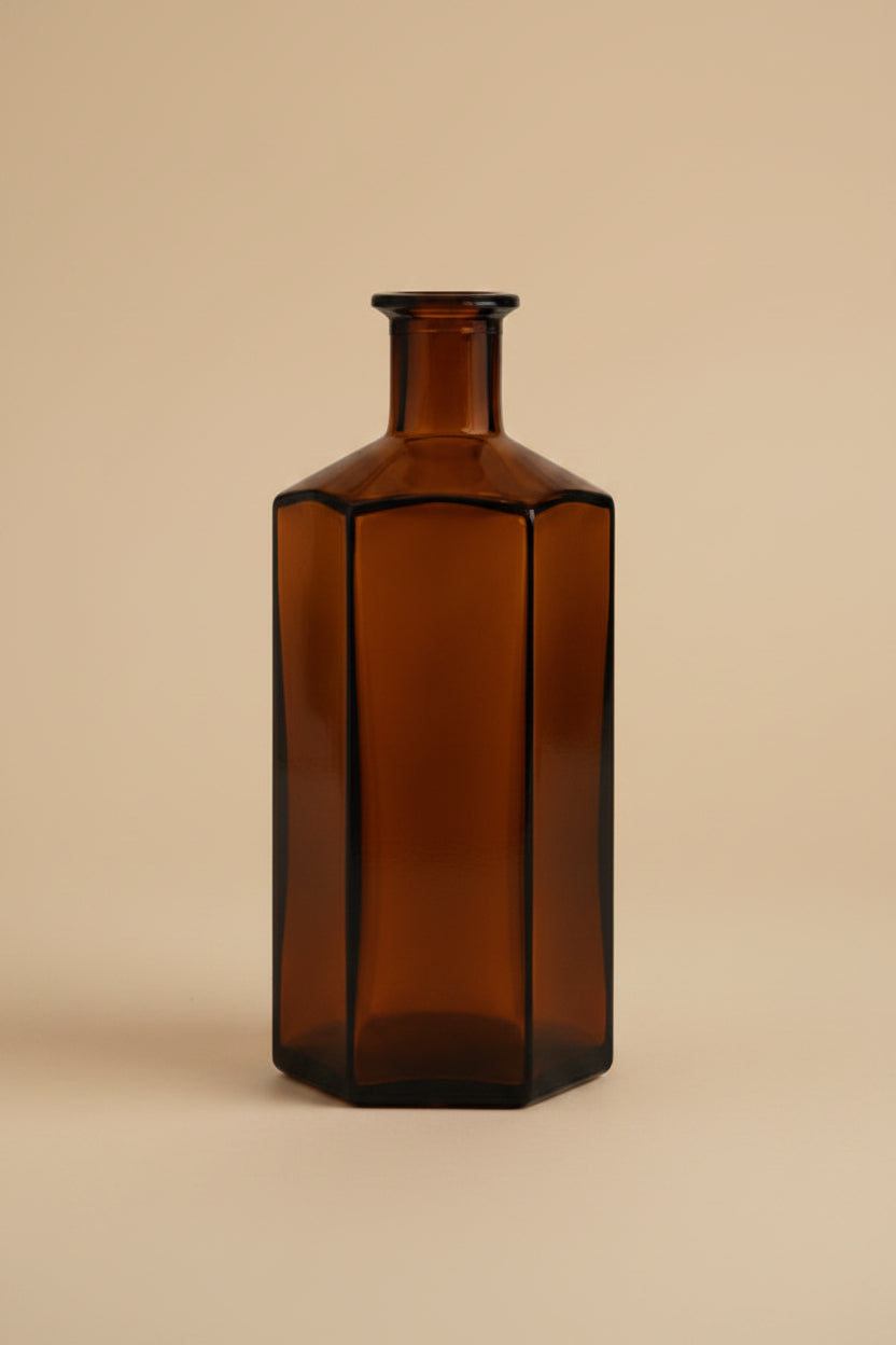 Apothekerflasche aus Braunglas – Retro Glasflasche sechseckig für Küche & Deko, als Vase, Likörflasche, Kosmetikflasche etc.